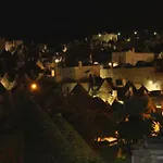 Tipico מלון דירות