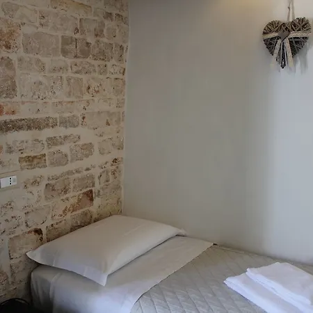 Tipico Aparthotel 3*