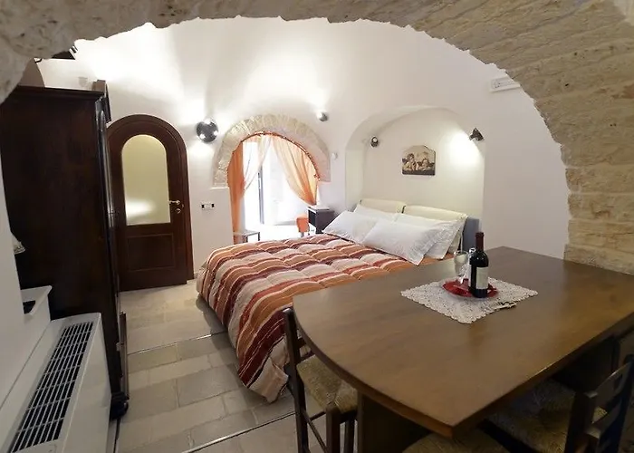 Tipico מלון דירות