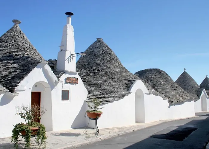 Tipico מלון דירות אלברובלו